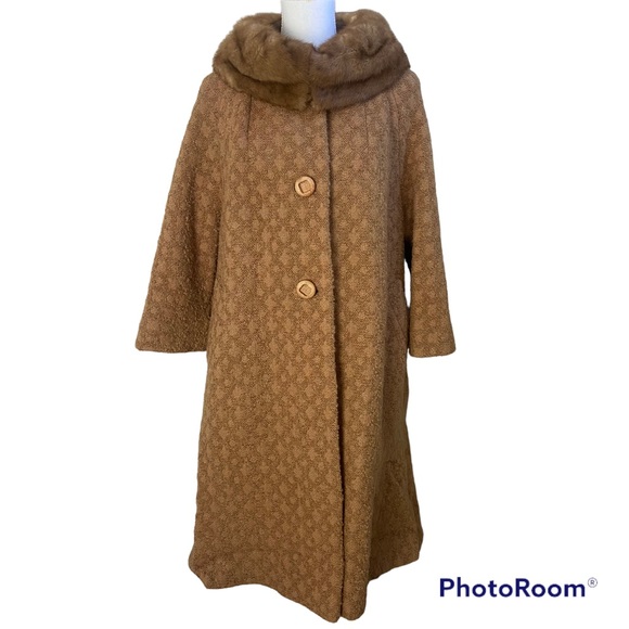 Vintage Betty Rose Brown Camel Fur Collar Swing Coat Medium Large Glam Fabulous - Picture 1 of 9